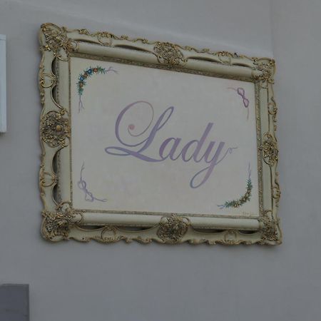 Bb Lady Acomodação com café da manhã Castelvetro di Modena Exterior foto